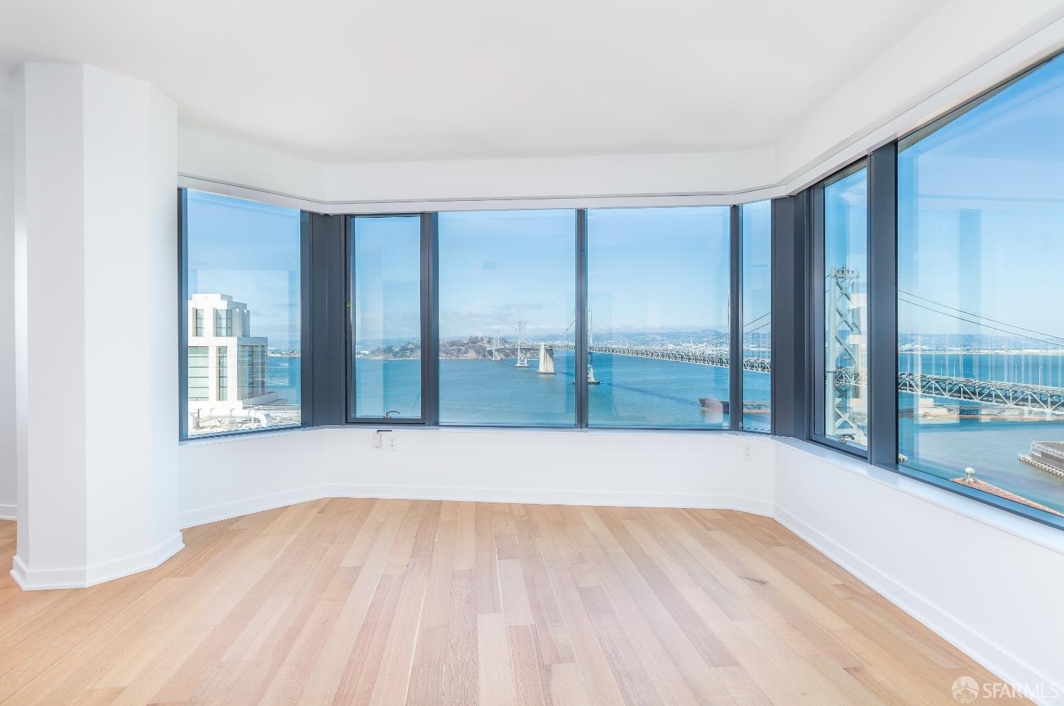 Detail Gallery Image 2 of 44 For 280 Spear St 28e,  San Francisco,  CA 94105 - 2 Beds | 2 Baths
