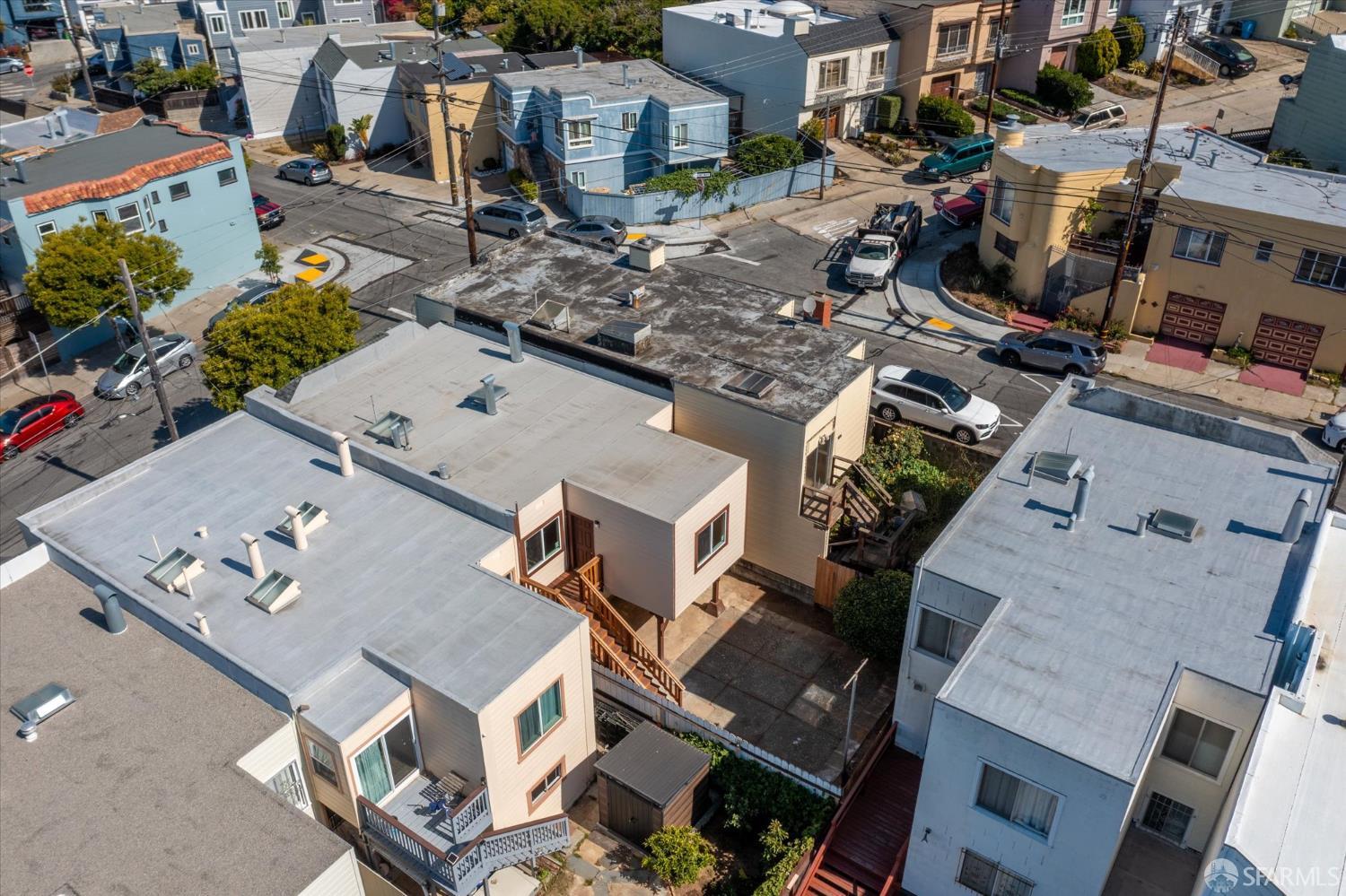 Detail Gallery Image 36 of 48 For 107 Venus St, San Francisco,  CA 94124 - 3 Beds | 2 Baths