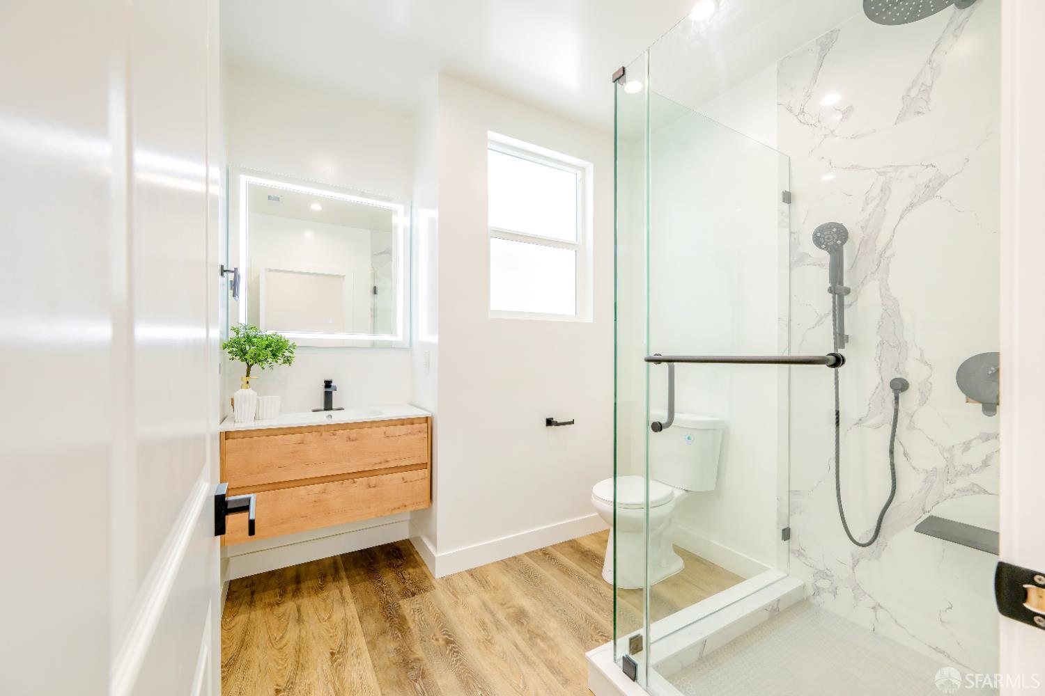 Detail Gallery Image 36 of 49 For 161 Laura St, San Francisco,  CA 94112 - 3 Beds | 3 Baths