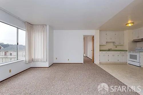 Detail Gallery Image 2 of 12 For 590 2nd Ave #1,  San Francisco,  CA 94118 - 2 Beds | 1 Baths