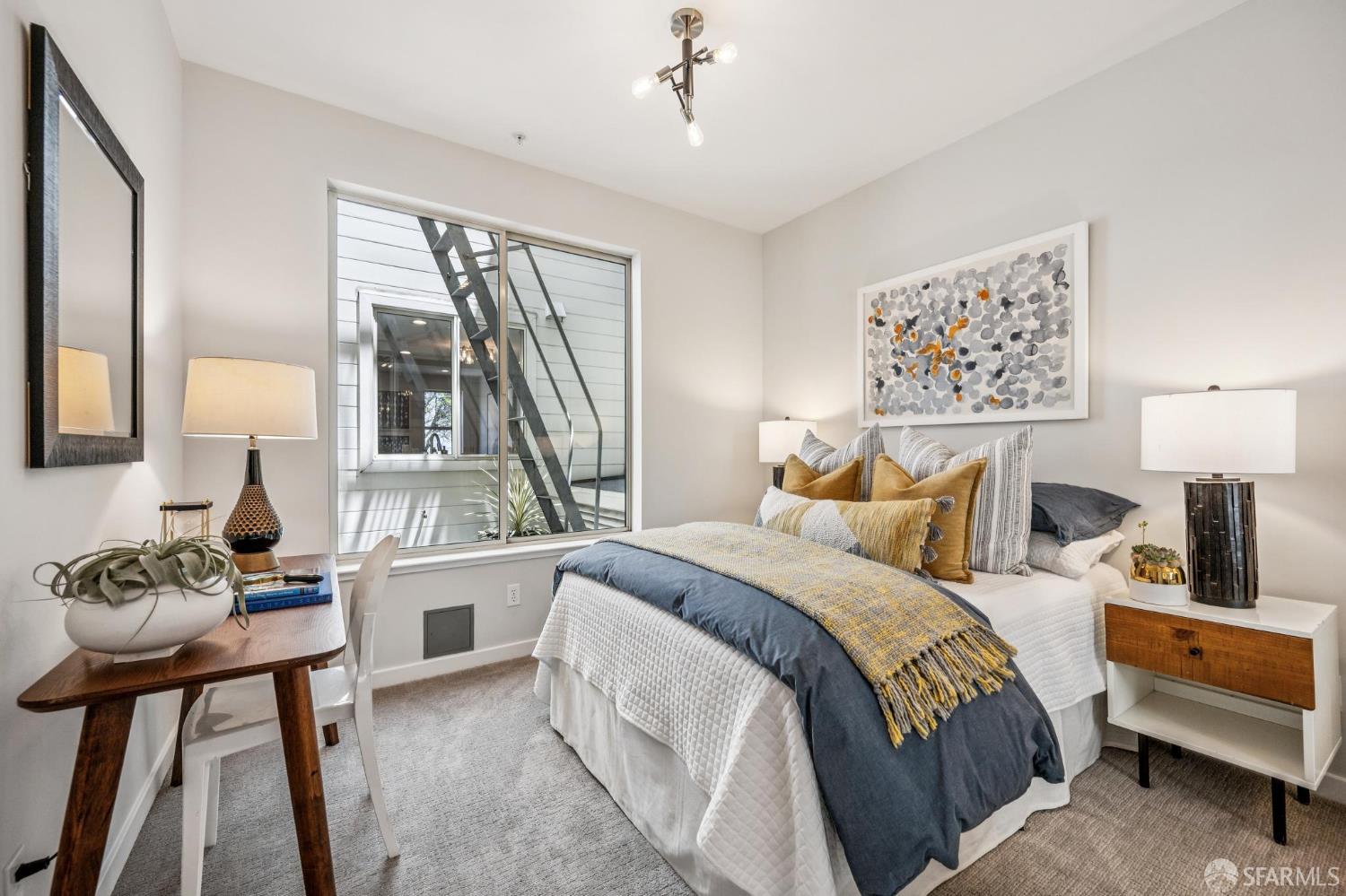 Detail Gallery Image 40 of 52 For 364 Shotwell St #101,  San Francisco,  CA 94110 - 3 Beds | 2 Baths