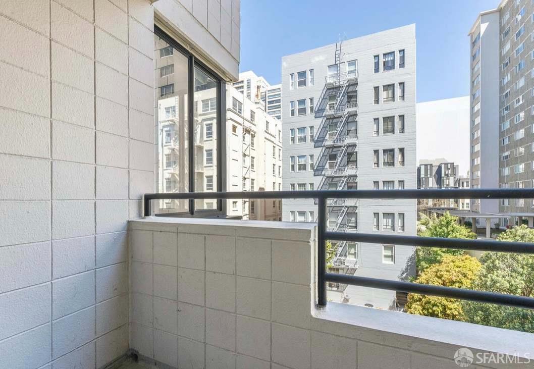 Detail Gallery Image 8 of 25 For 900 Bush St #604,  San Francisco,  CA 94109 - 2 Beds | 2 Baths