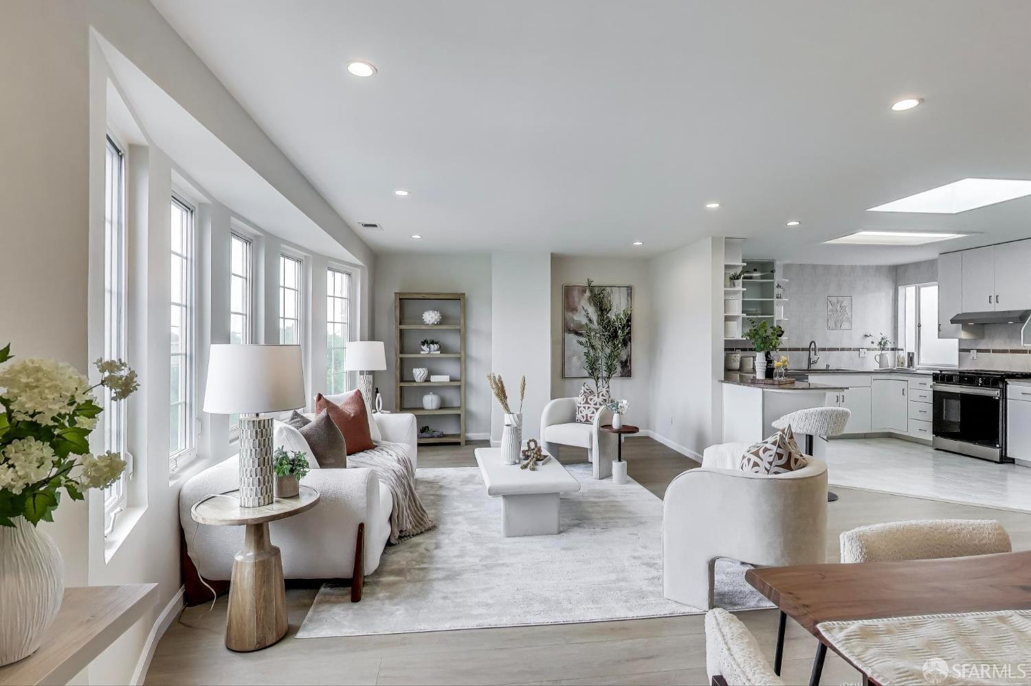Detail Gallery Image 32 of 57 For 2826 Cabrillo St, San Francisco,  CA 94121 - 5 Beds | 5/1 Baths