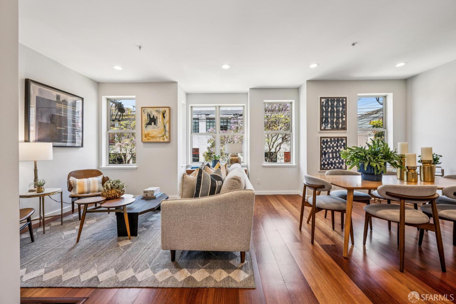 Detail Gallery Image 5 of 52 For 364 Shotwell St #101,  San Francisco,  CA 94110 - 3 Beds | 2 Baths