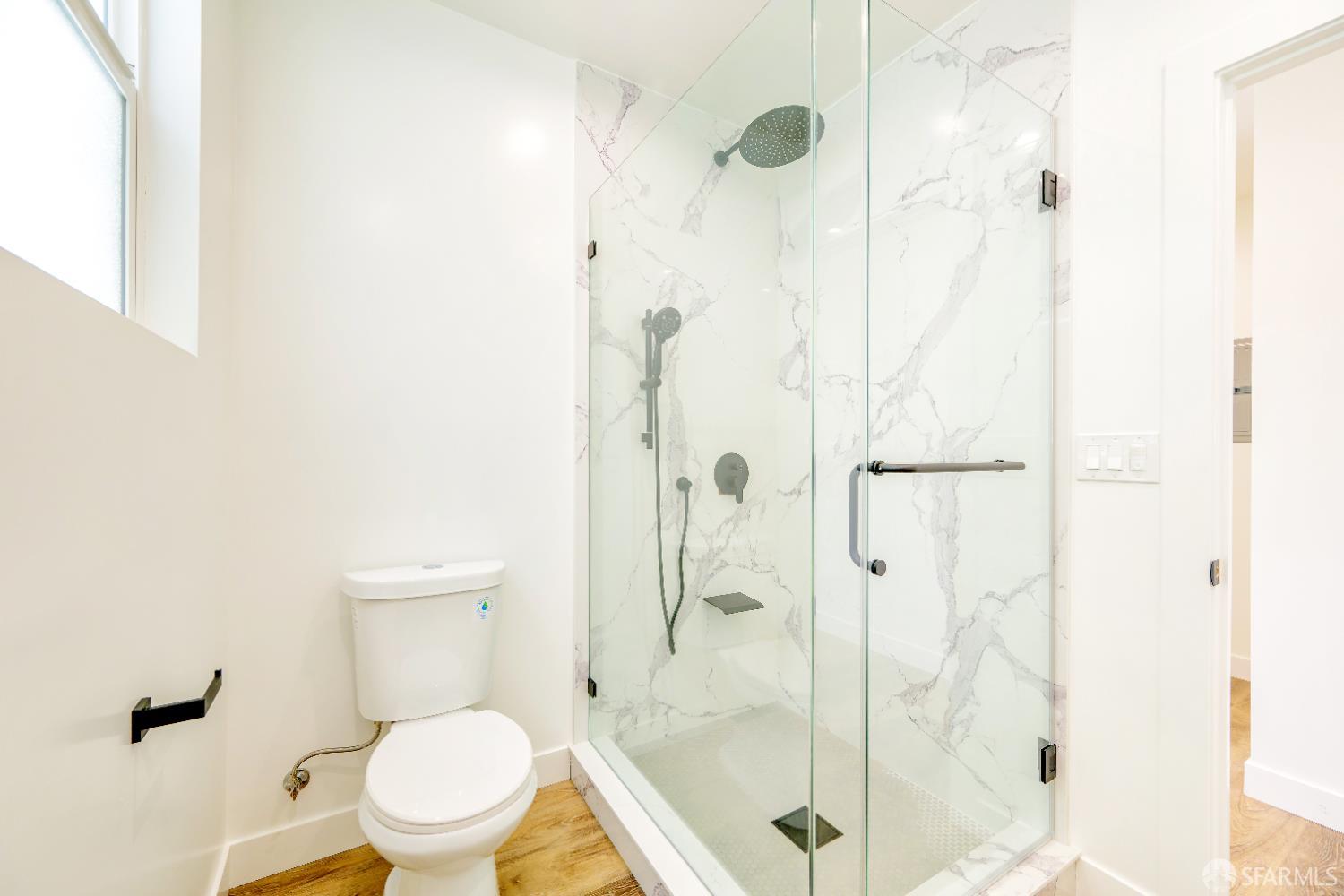 Detail Gallery Image 39 of 49 For 161 Laura St, San Francisco,  CA 94112 - 3 Beds | 3 Baths