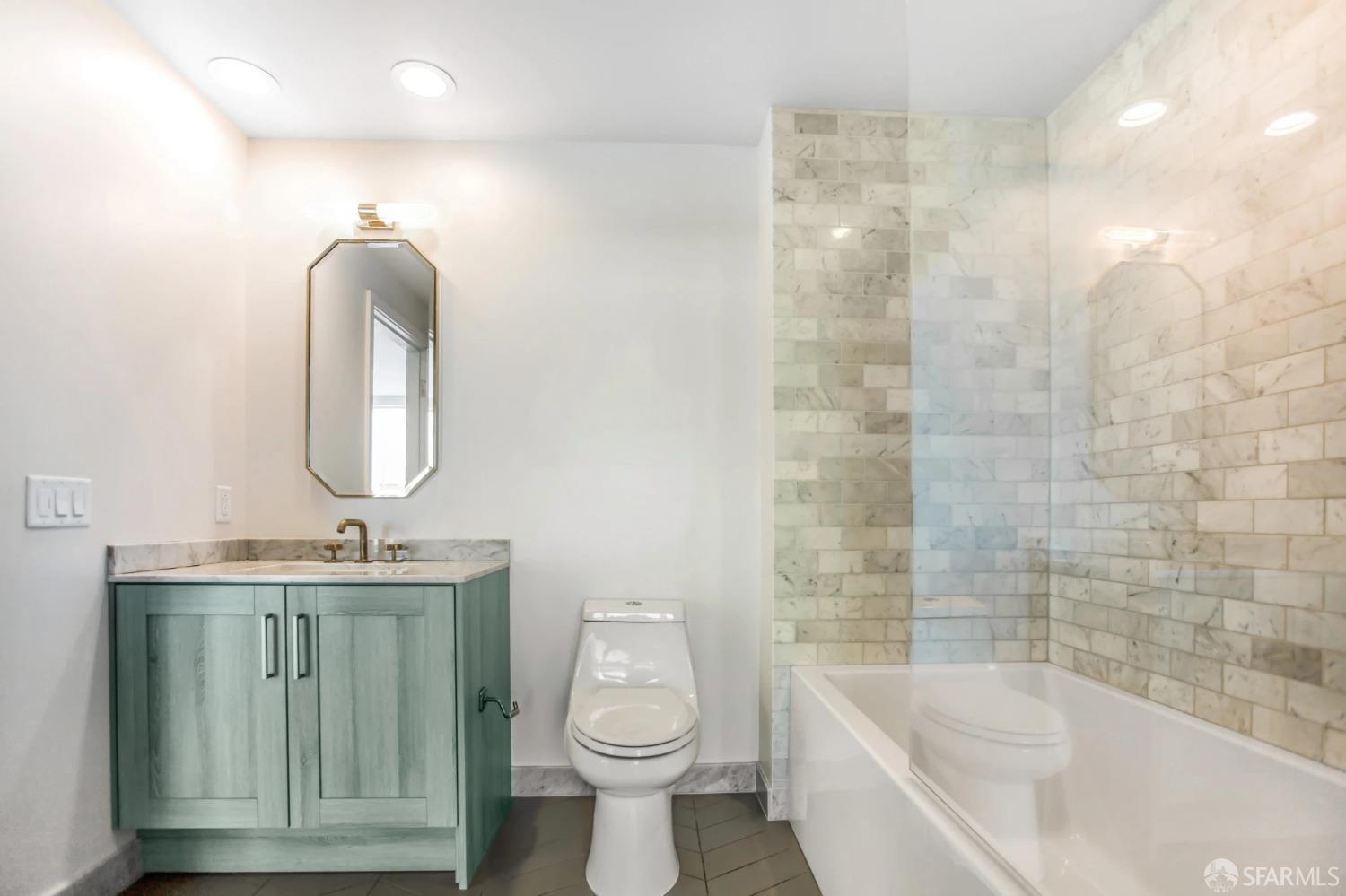 Photo #38: 425054563 Listing: Photo #38