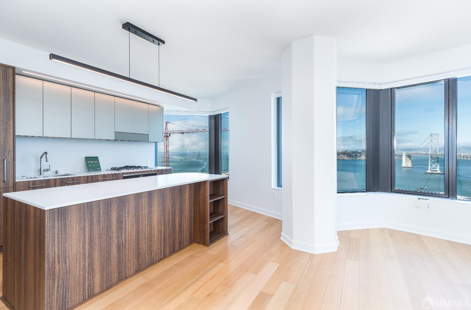 Detail Gallery Image 4 of 44 For 280 Spear St 28e,  San Francisco,  CA 94105 - 2 Beds | 2 Baths