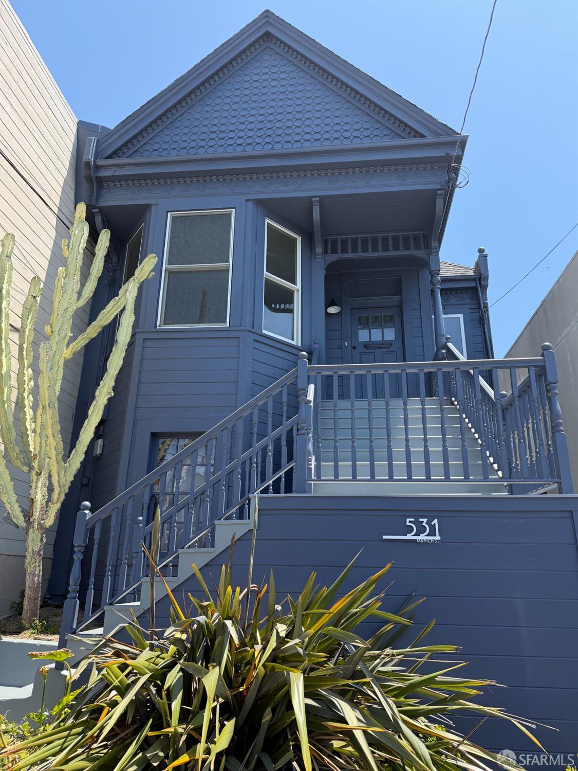 Detail Gallery Image 1 of 1 For 531 Munich St, San Francisco,  CA 94112 - 3 Beds | 2 Baths