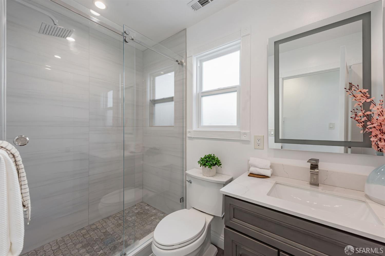 Detail Gallery Image 34 of 48 For 1614 139th Ave, San Leandro,  CA 94578 - 3 Beds | 2 Baths
