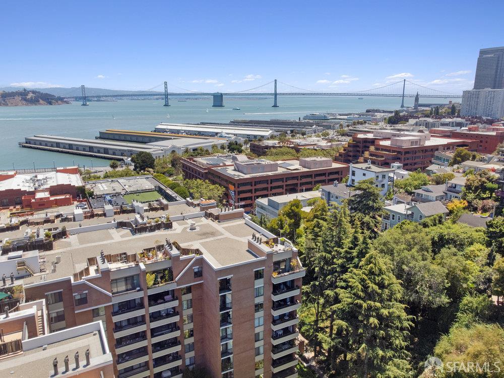 Photo #6: 425045933 Listing 