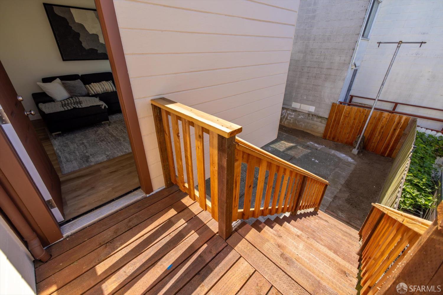 Detail Gallery Image 24 of 48 For 107 Venus St, San Francisco,  CA 94124 - 3 Beds | 2 Baths