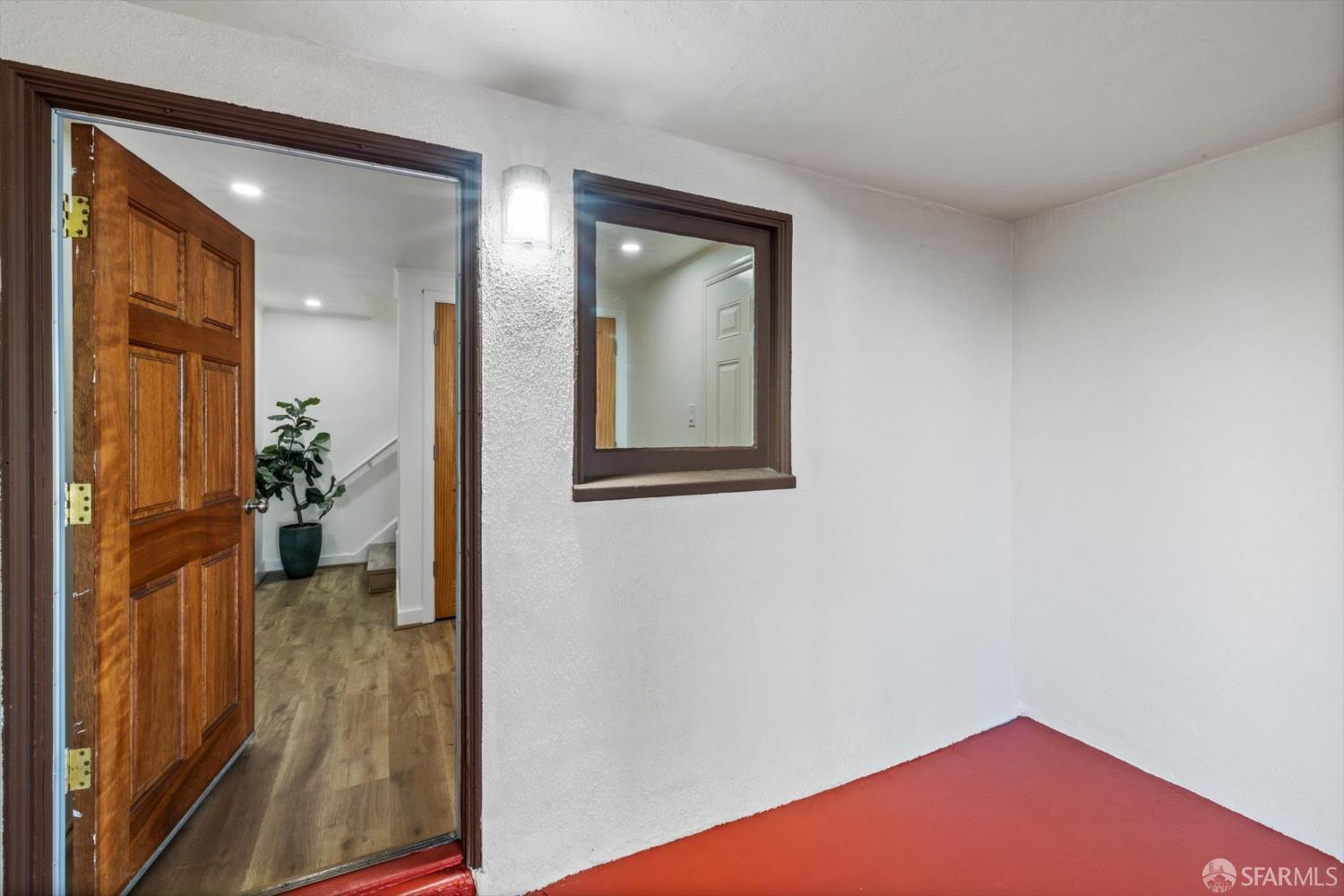 Detail Gallery Image 3 of 48 For 107 Venus St, San Francisco,  CA 94124 - 3 Beds | 2 Baths