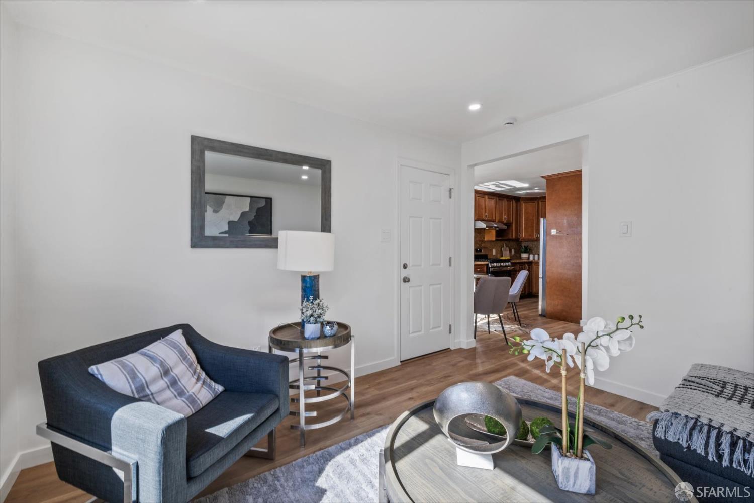 Detail Gallery Image 21 of 48 For 107 Venus St, San Francisco,  CA 94124 - 3 Beds | 2 Baths