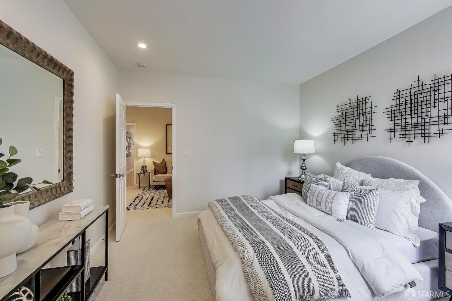 Detail Gallery Image 19 of 57 For 2826 Cabrillo St, San Francisco,  CA 94121 - 5 Beds | 5/1 Baths