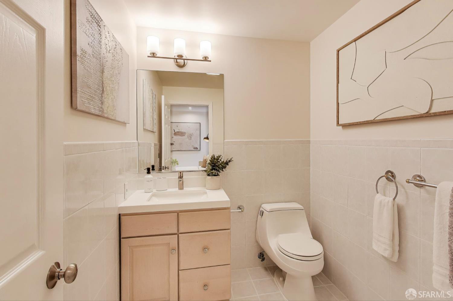 Detail Gallery Image 13 of 57 For 2826 Cabrillo St, San Francisco,  CA 94121 - 5 Beds | 5/1 Baths