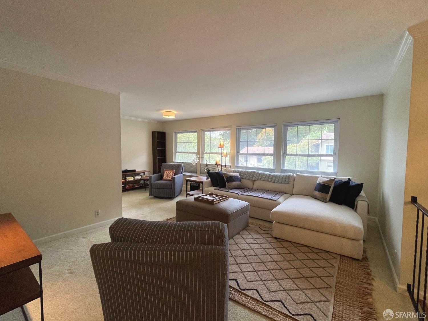 Detail Gallery Image 3 of 37 For 1032 Everglades Dr, Pacifica,  CA 94044 - 3 Beds | 2 Baths