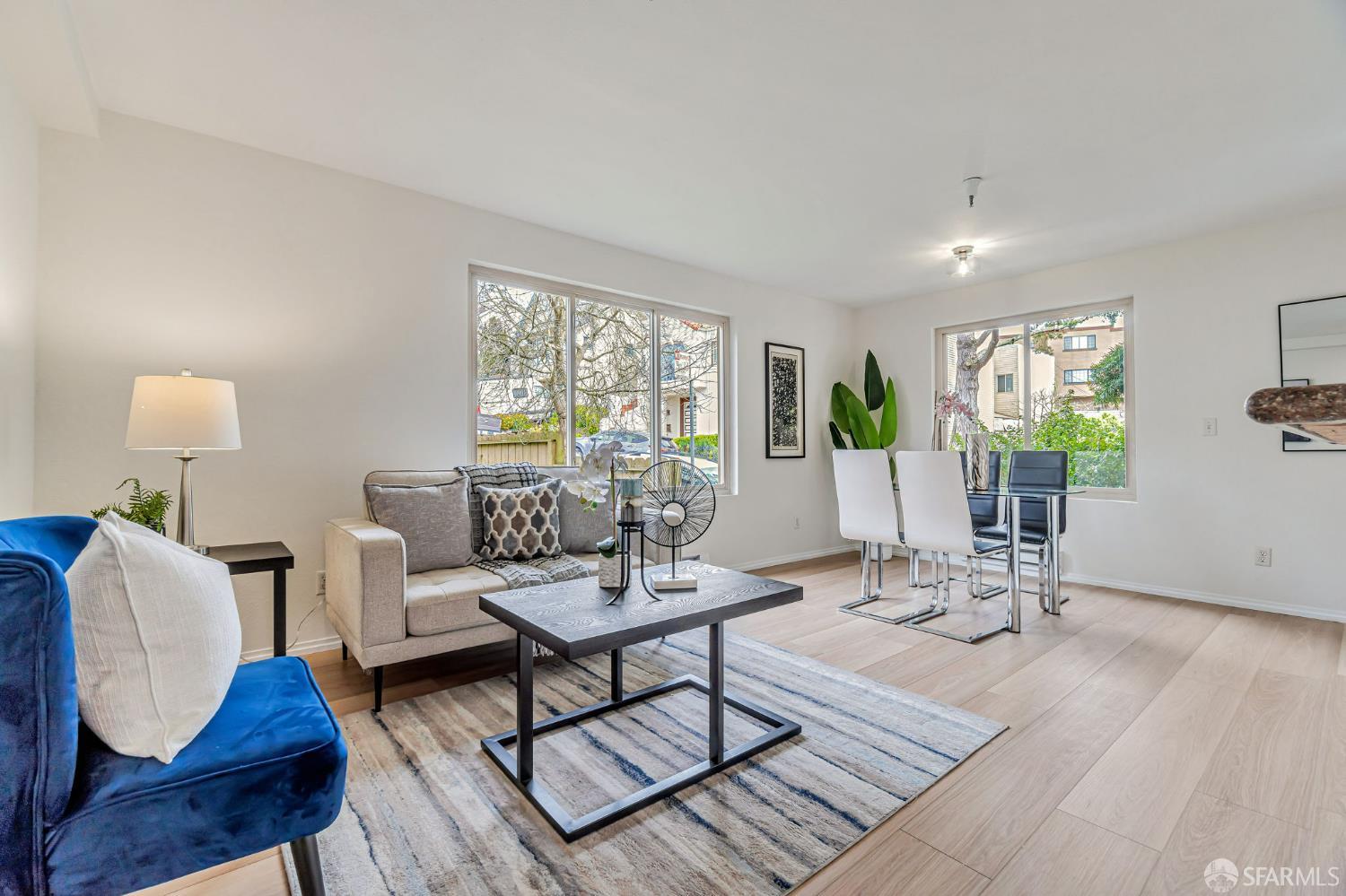 Photo #6: 425054912 Listing 