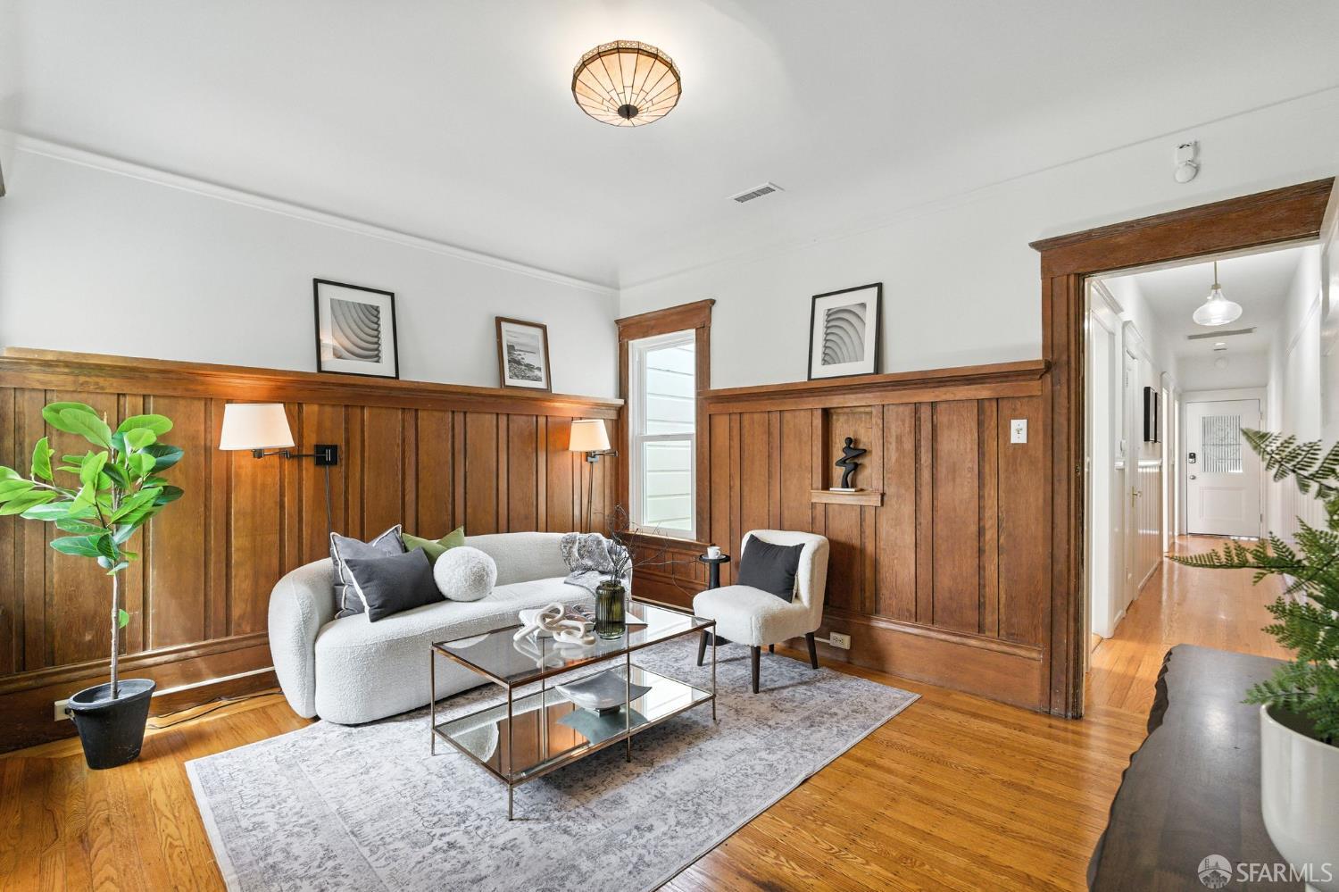 Photo #4: 425054876 Listing 