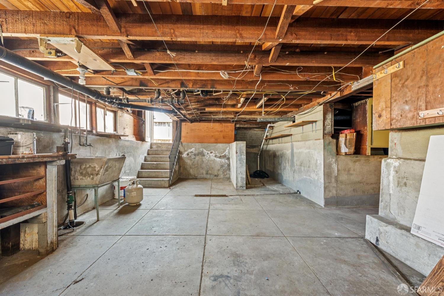 Detail Gallery Image 63 of 70 For 882 56th St, Oakland,  CA 94608 - 3 Beds | 2 Baths