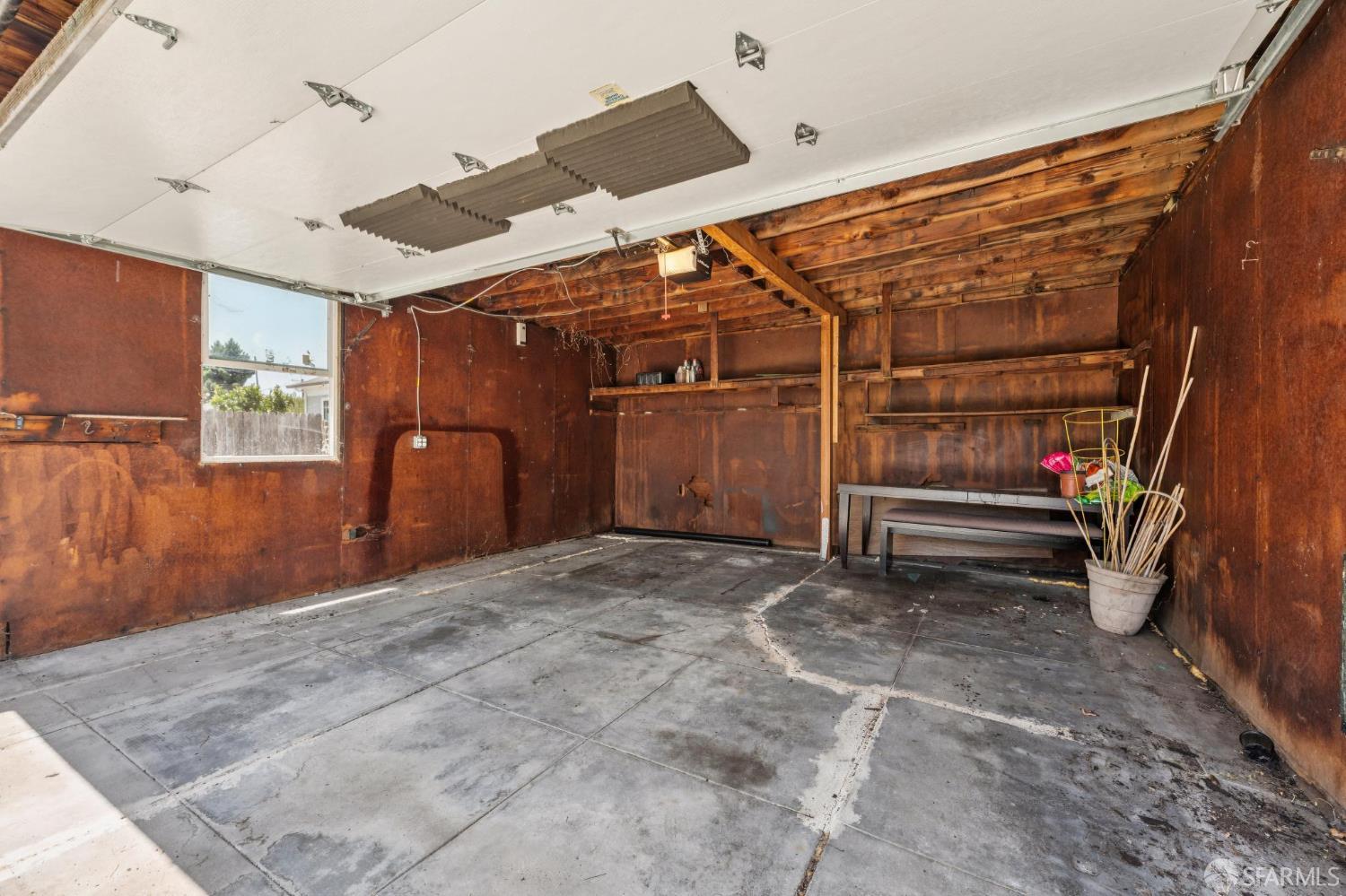 Detail Gallery Image 70 of 70 For 882 56th St, Oakland,  CA 94608 - 3 Beds | 2 Baths