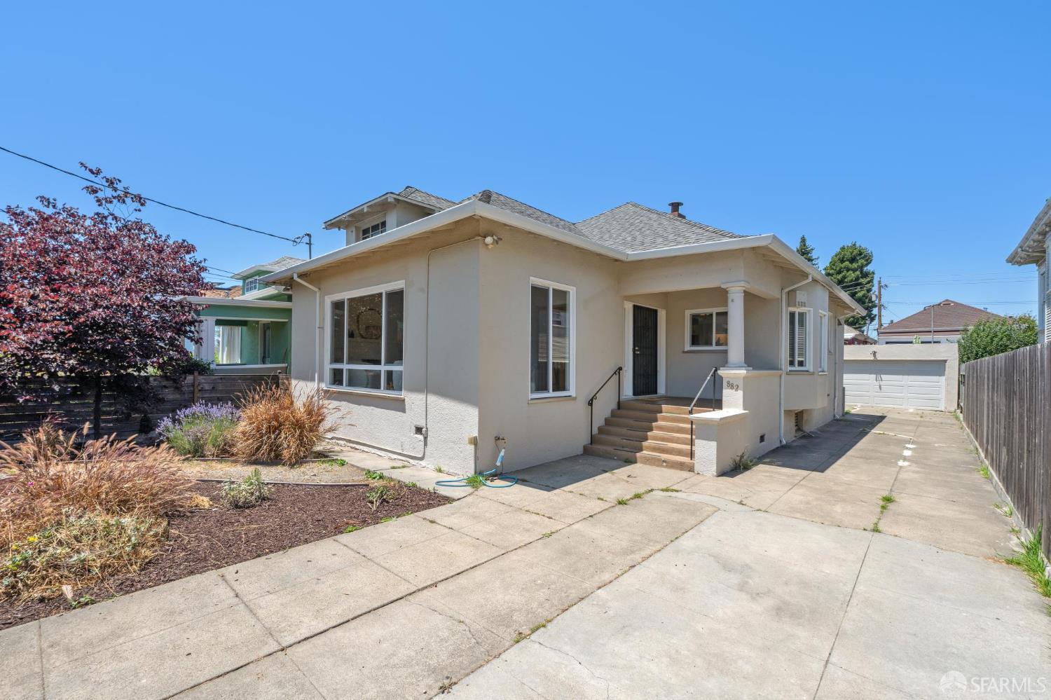 Thumbnail for 882 56th St, Oakland, CA 94608