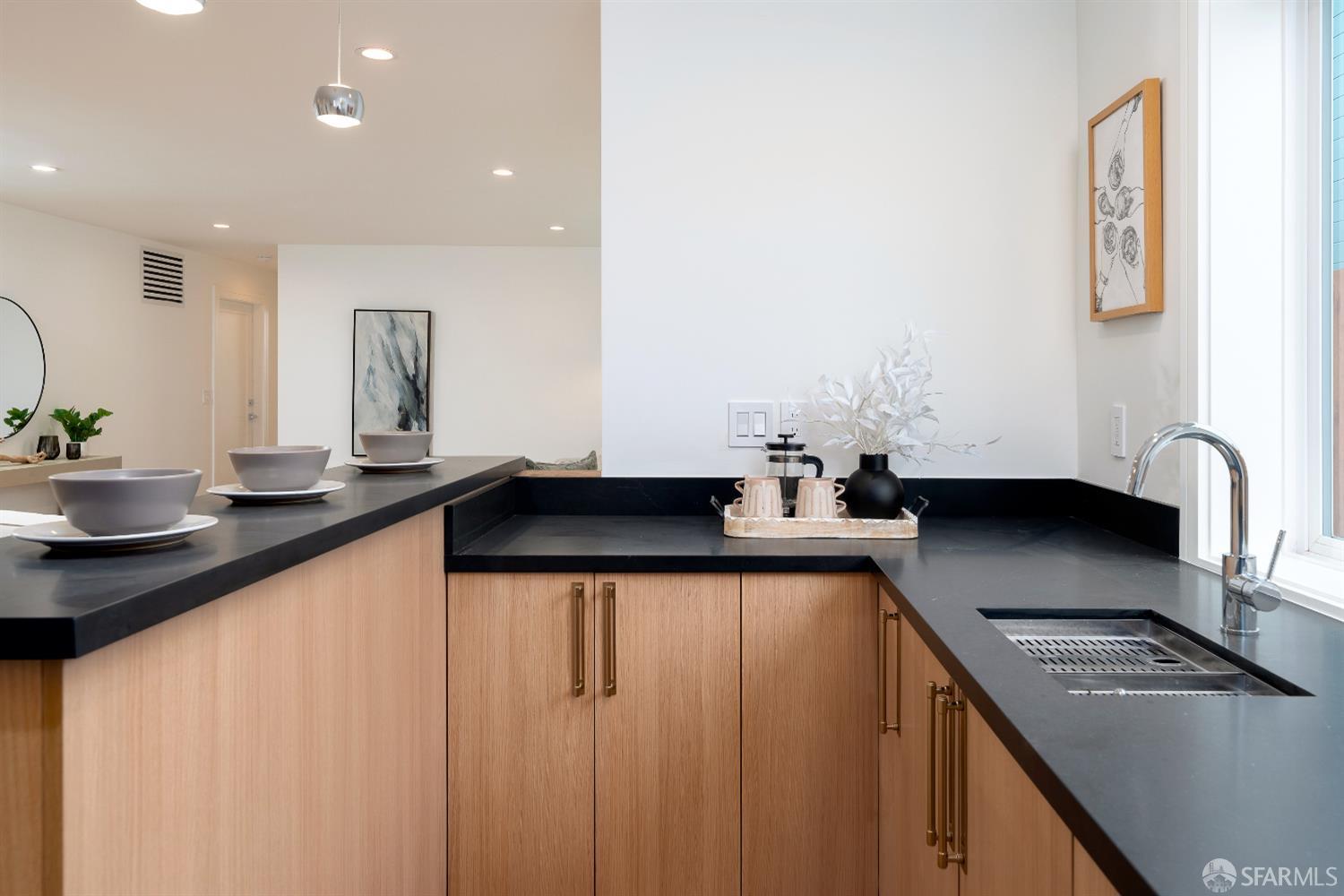 Detail Gallery Image 44 of 81 For 2277 33rd Ave, San Francisco,  CA 94116 - 4 Beds | 4 Baths