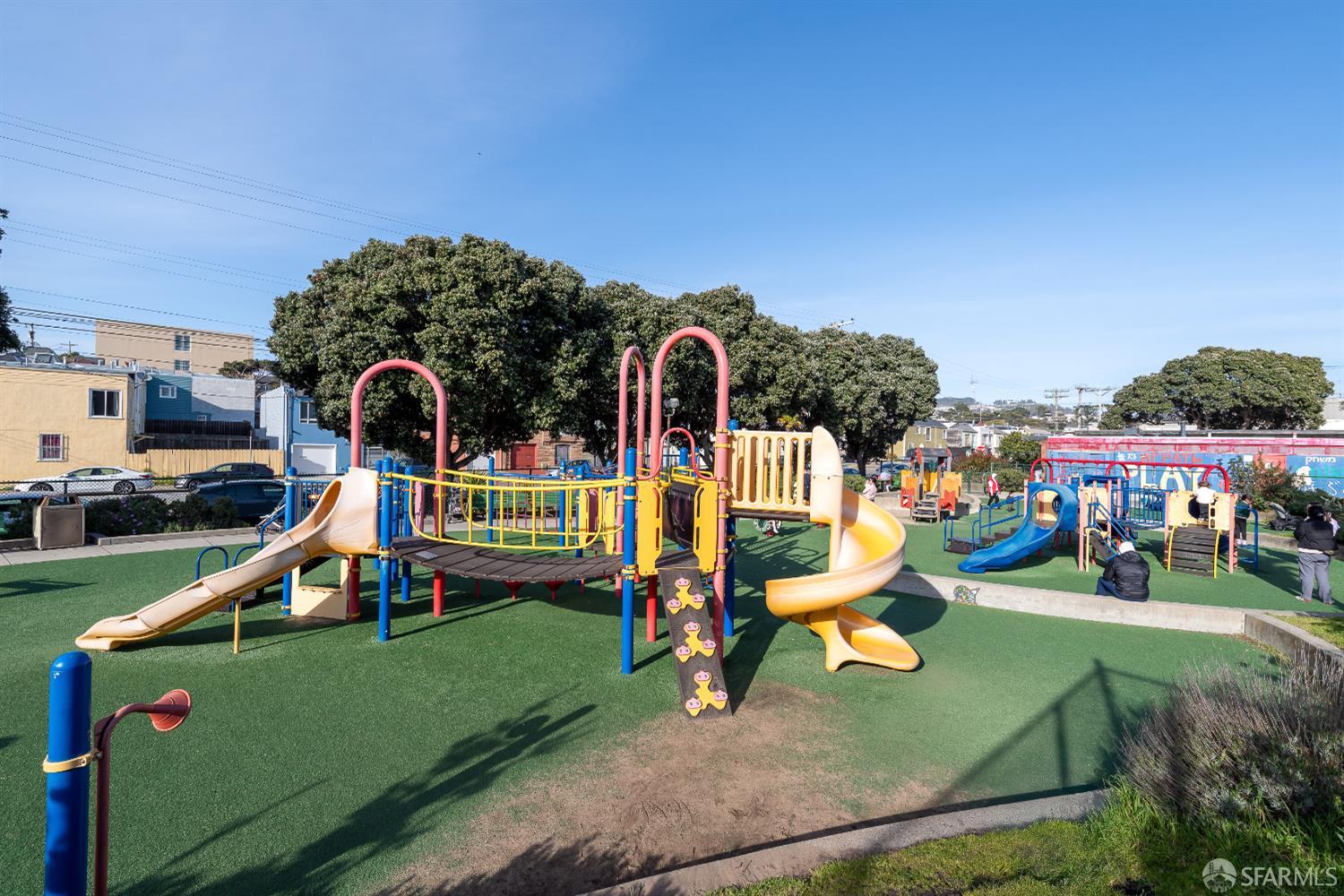 Detail Gallery Image 68 of 81 For 2277 33rd Ave, San Francisco,  CA 94116 - 4 Beds | 4 Baths