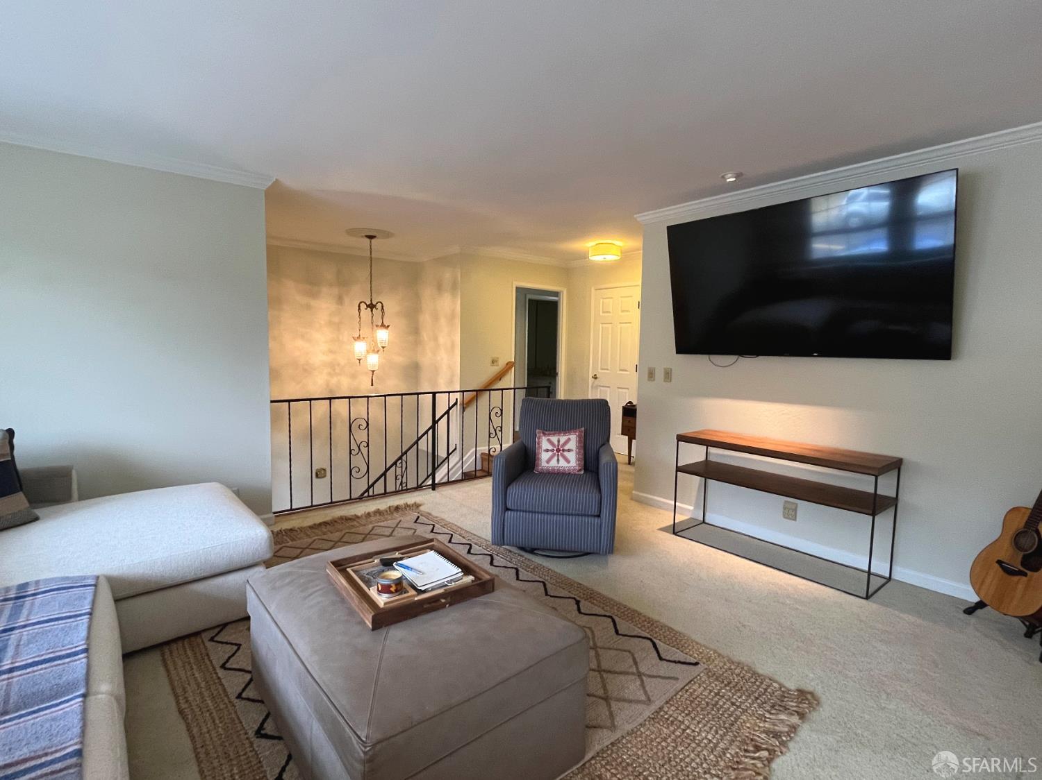 Detail Gallery Image 5 of 37 For 1032 Everglades Dr, Pacifica,  CA 94044 - 3 Beds | 2 Baths