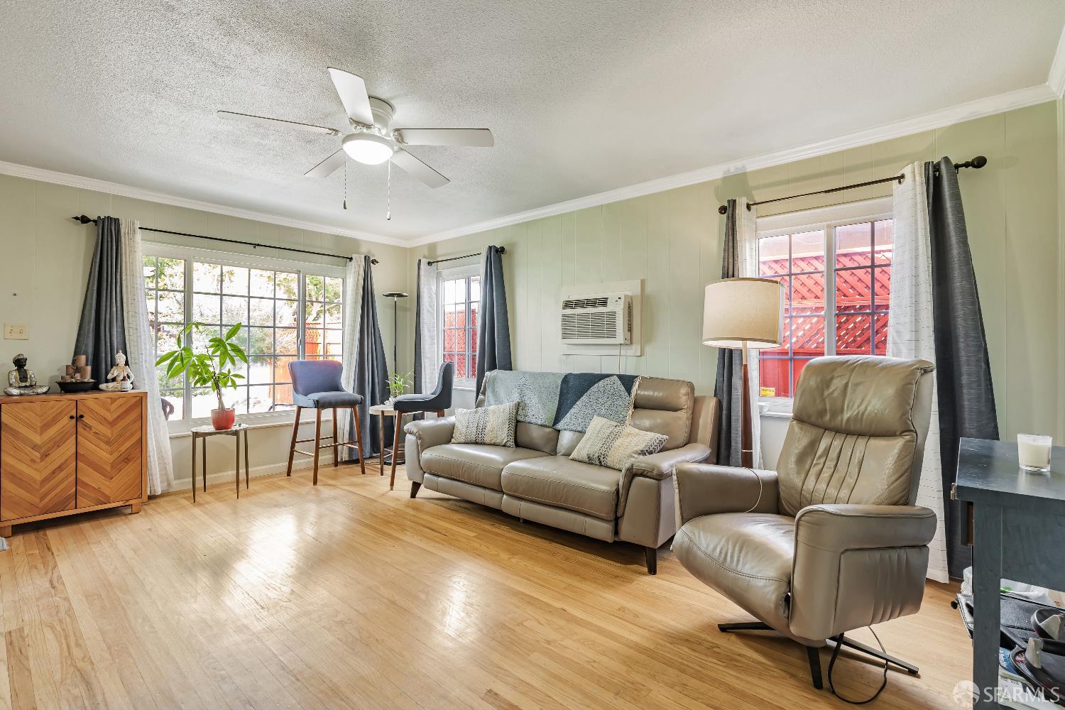 Detail Gallery Image 5 of 24 For 118 Tiffany Dr, Pittsburg,  CA 94565 - 3 Beds | 2 Baths