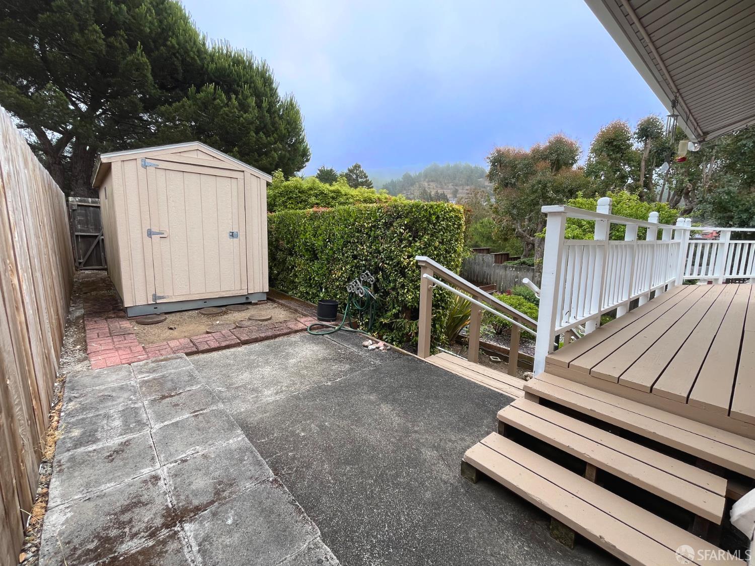 Detail Gallery Image 14 of 37 For 1032 Everglades Dr, Pacifica,  CA 94044 - 3 Beds | 2 Baths