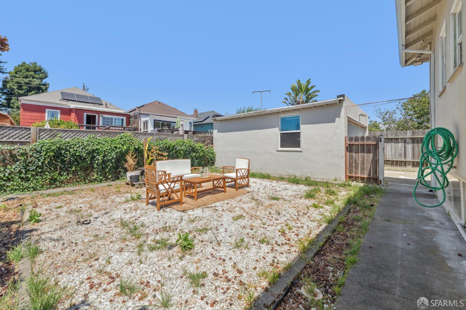 Detail Gallery Image 67 of 70 For 882 56th St, Oakland,  CA 94608 - 3 Beds | 2 Baths