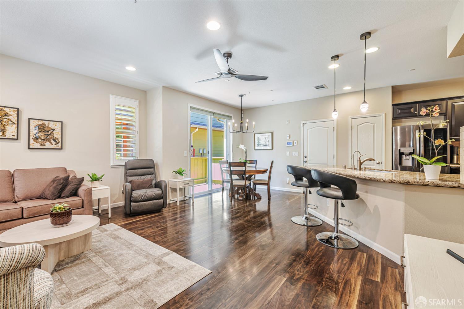 Detail Gallery Image 5 of 41 For 338 El Paseo Cir, Walnut Creek,  CA 94597 - 4 Beds | 2/2 Baths