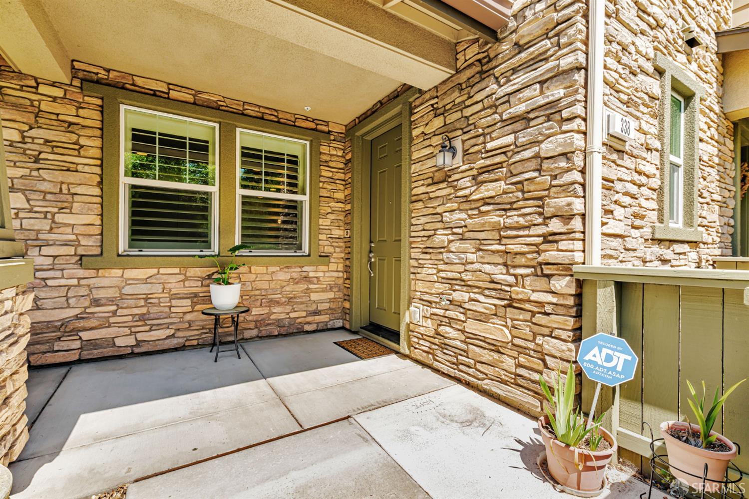 Detail Gallery Image 27 of 41 For 338 El Paseo Cir, Walnut Creek,  CA 94597 - 4 Beds | 2/2 Baths