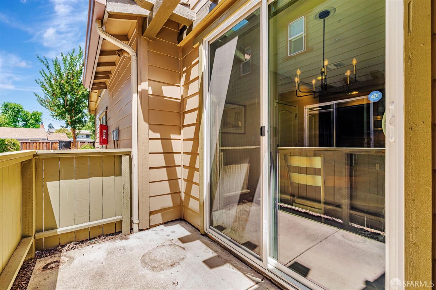 Detail Gallery Image 14 of 41 For 338 El Paseo Cir, Walnut Creek,  CA 94597 - 4 Beds | 2/2 Baths