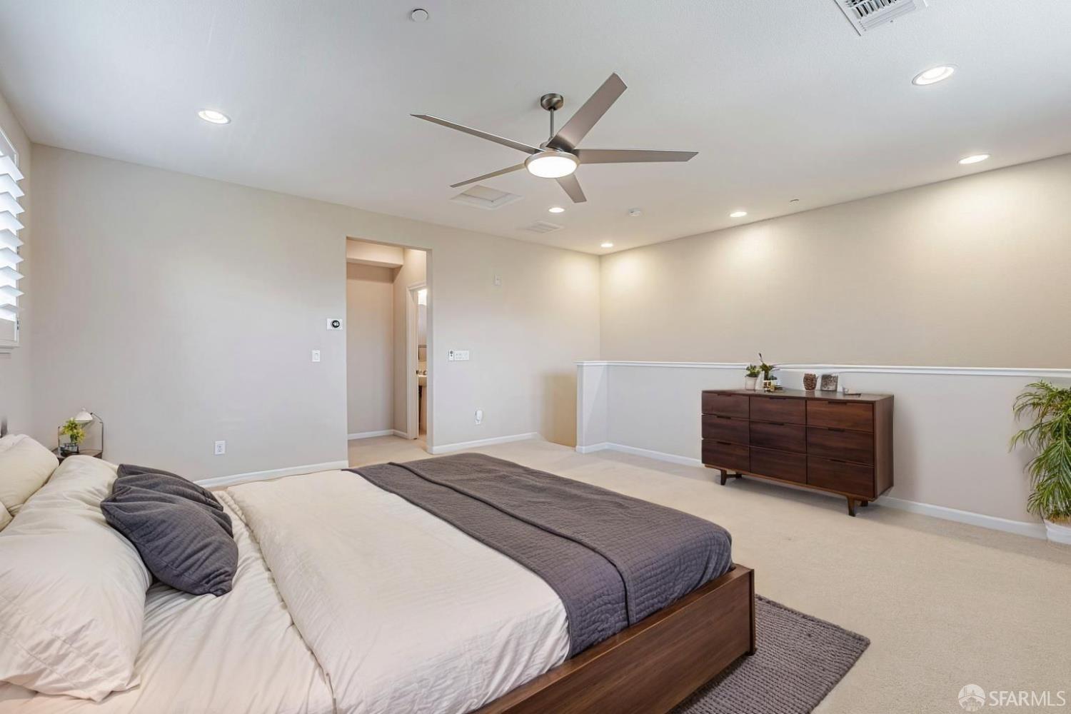 Detail Gallery Image 31 of 41 For 338 El Paseo Cir, Walnut Creek,  CA 94597 - 4 Beds | 2/2 Baths