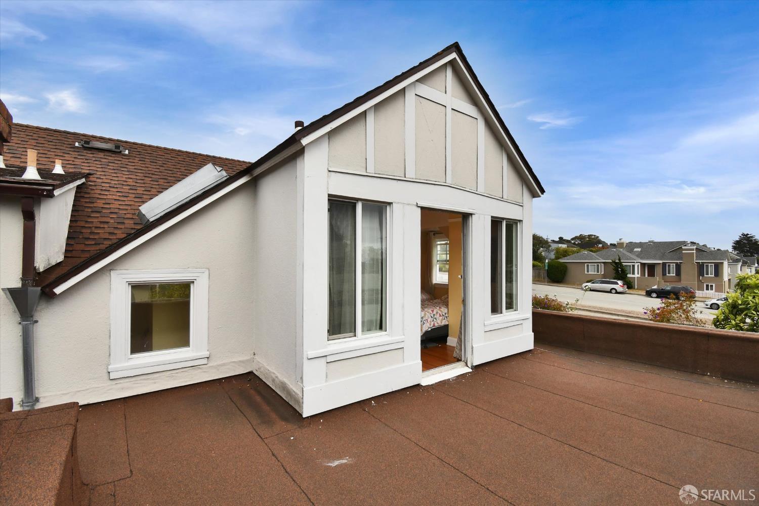 Detail Gallery Image 29 of 32 For 100 Sloat Blvd, San Francisco,  CA 94132 - 3 Beds | 3 Baths