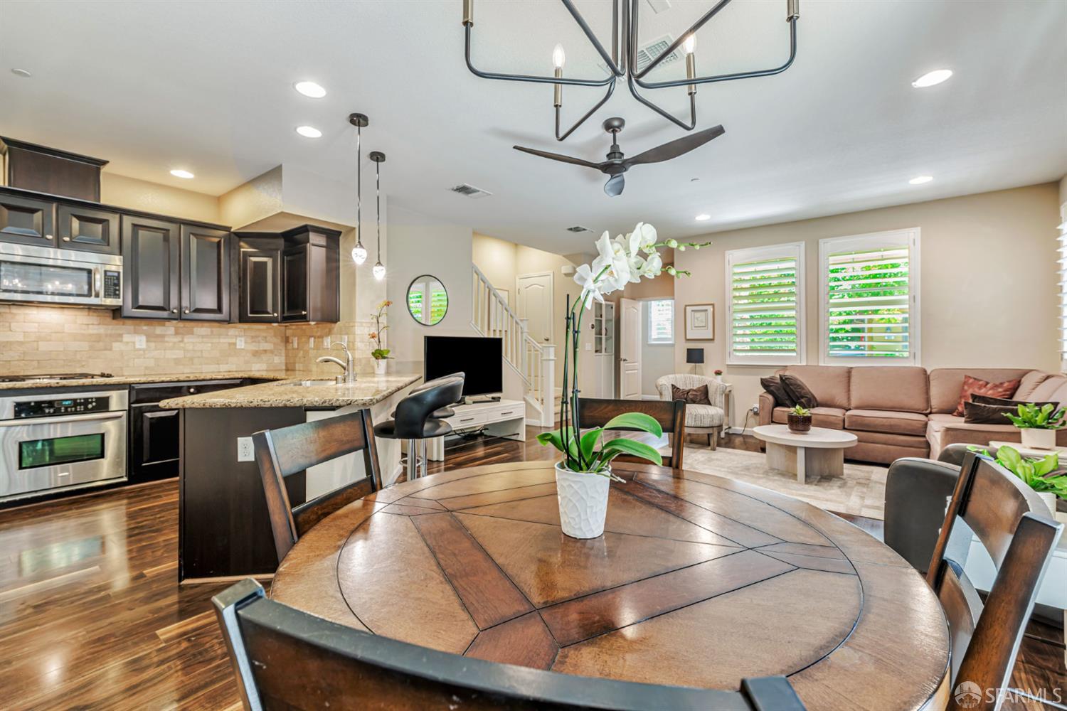 Detail Gallery Image 12 of 41 For 338 El Paseo Cir, Walnut Creek,  CA 94597 - 4 Beds | 2/2 Baths