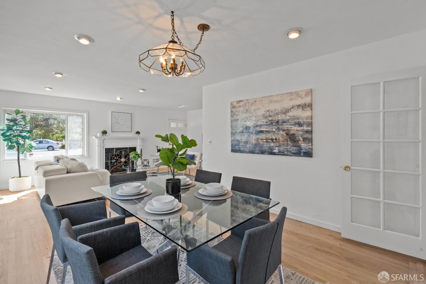 Detail Gallery Image 11 of 32 For 532 Vista Ct, Millbrae,  CA 94030 - 3 Beds | 2 Baths