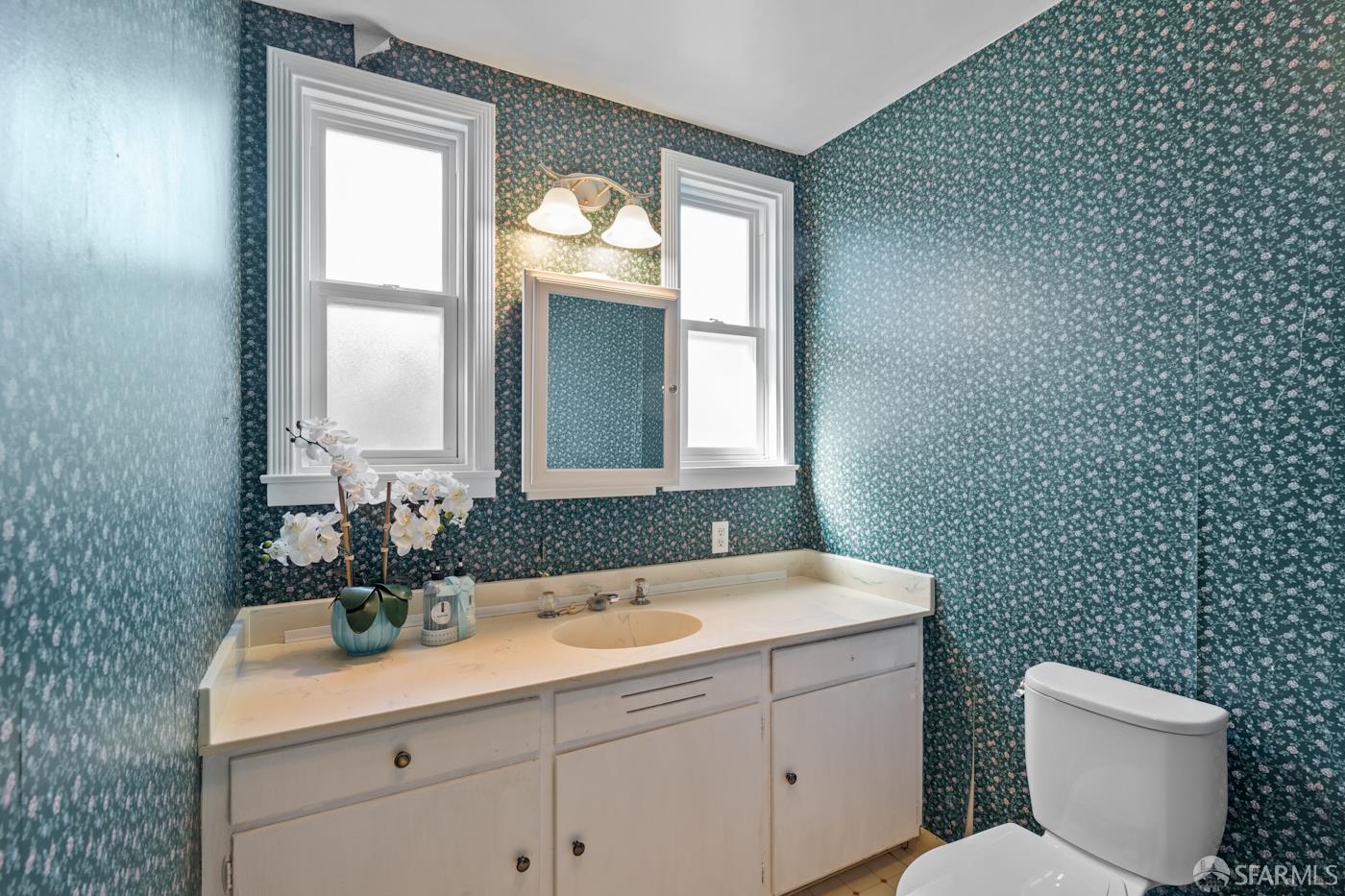 Detail Gallery Image 28 of 32 For 532 Vista Ct, Millbrae,  CA 94030 - 3 Beds | 2 Baths