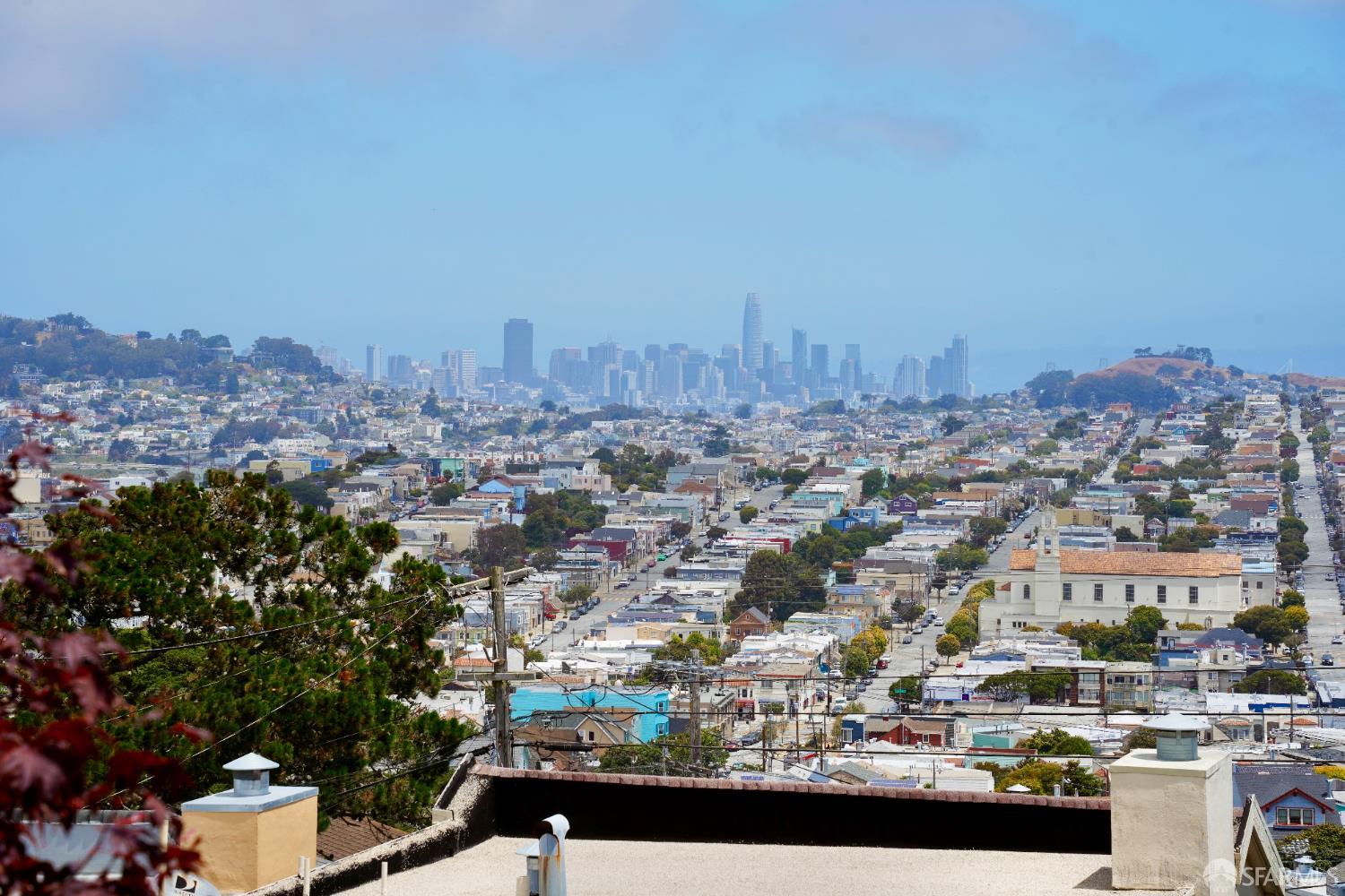 Detail Gallery Image 6 of 53 For 372 Baltimore Way, San Francisco,  CA 94112 - 3 Beds | 2 Baths