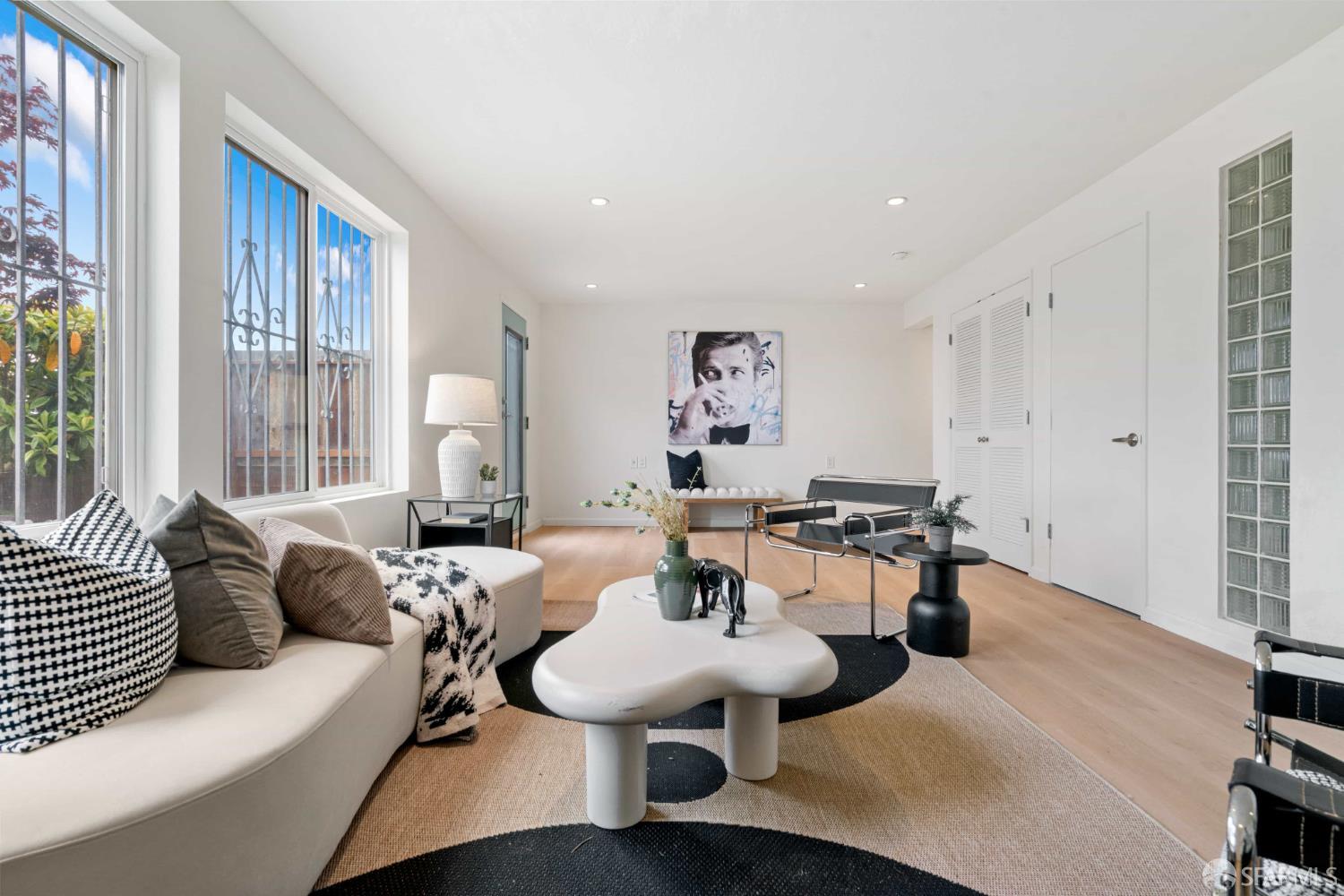 Detail Gallery Image 36 of 53 For 372 Baltimore Way, San Francisco,  CA 94112 - 3 Beds | 2 Baths