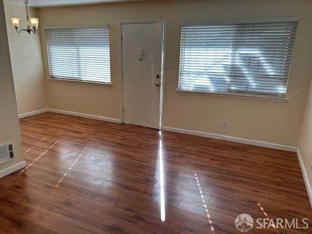 Detail Gallery Image 4 of 8 For 665 San Bruno Ave #1,  Brisbane,  CA 94010 - 1 Beds | 1 Baths