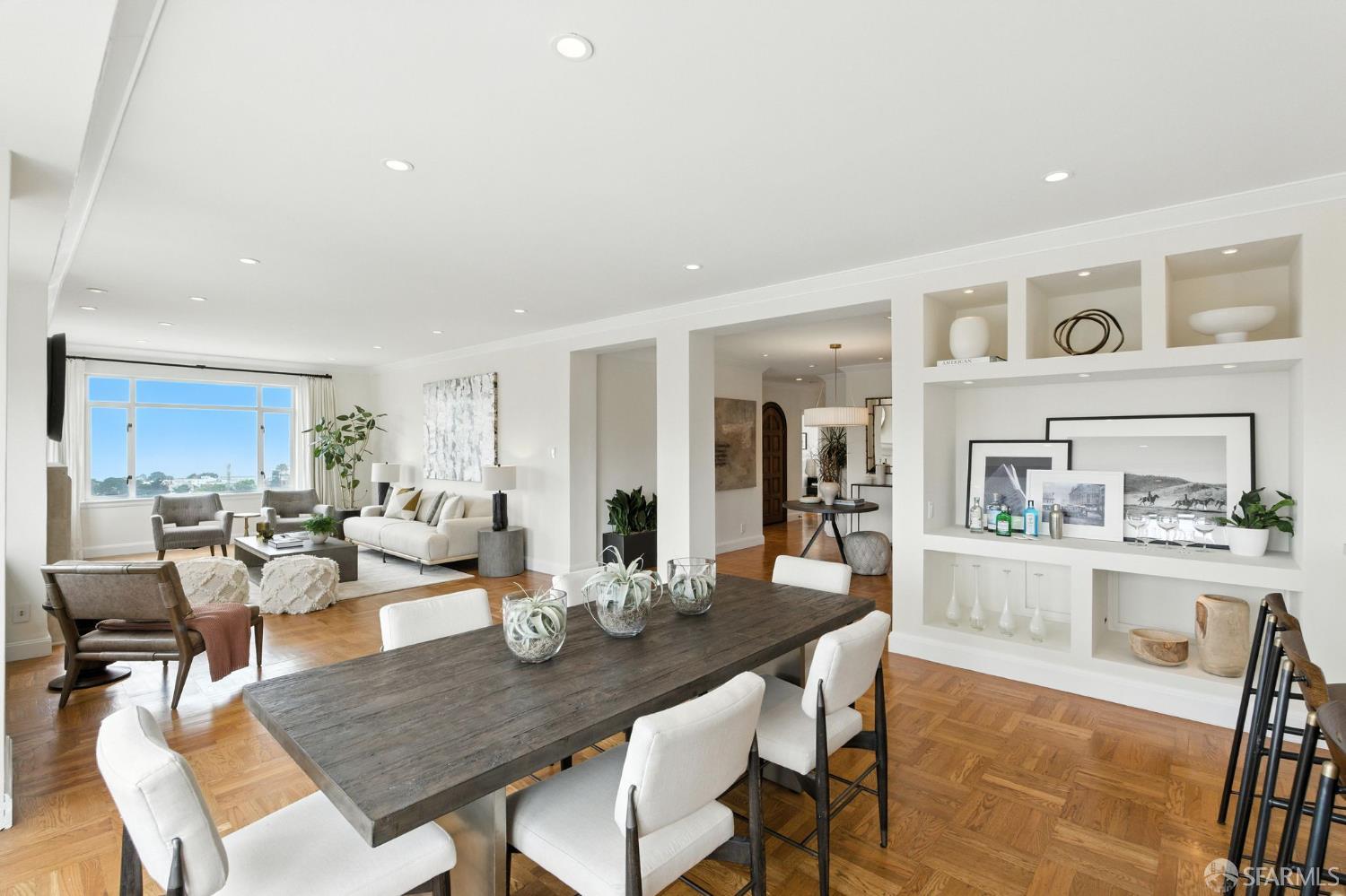 Photo #11: 425055131 Listing: Photo #11