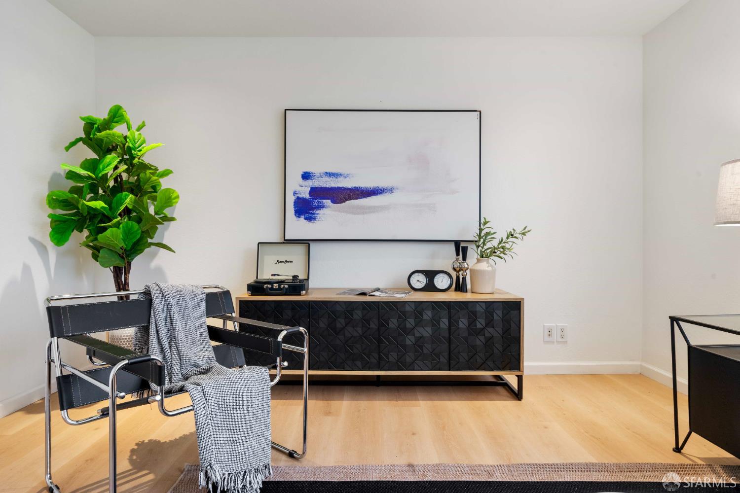 Detail Gallery Image 32 of 53 For 372 Baltimore Way, San Francisco,  CA 94112 - 3 Beds | 2 Baths
