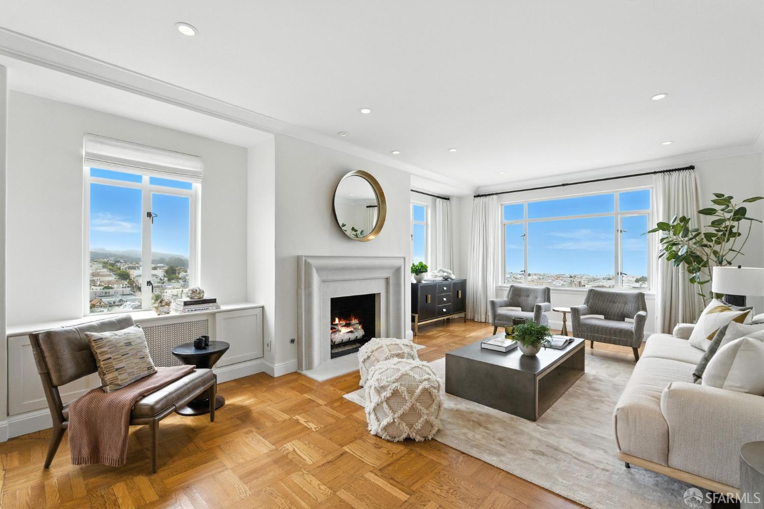 Photo #5: 425055131 Listing 