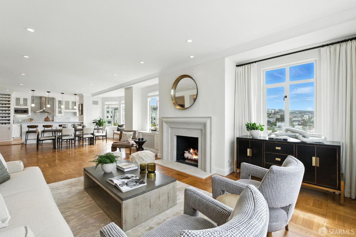 Photo #6: 425055131 Listing 
