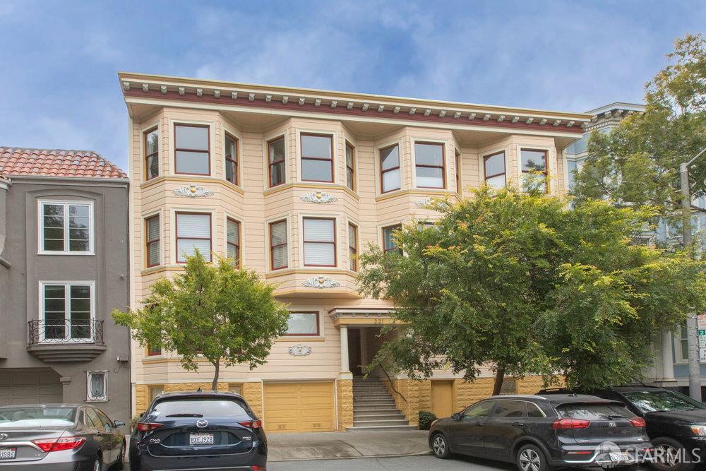 Photo #2: 425055398 Listing 