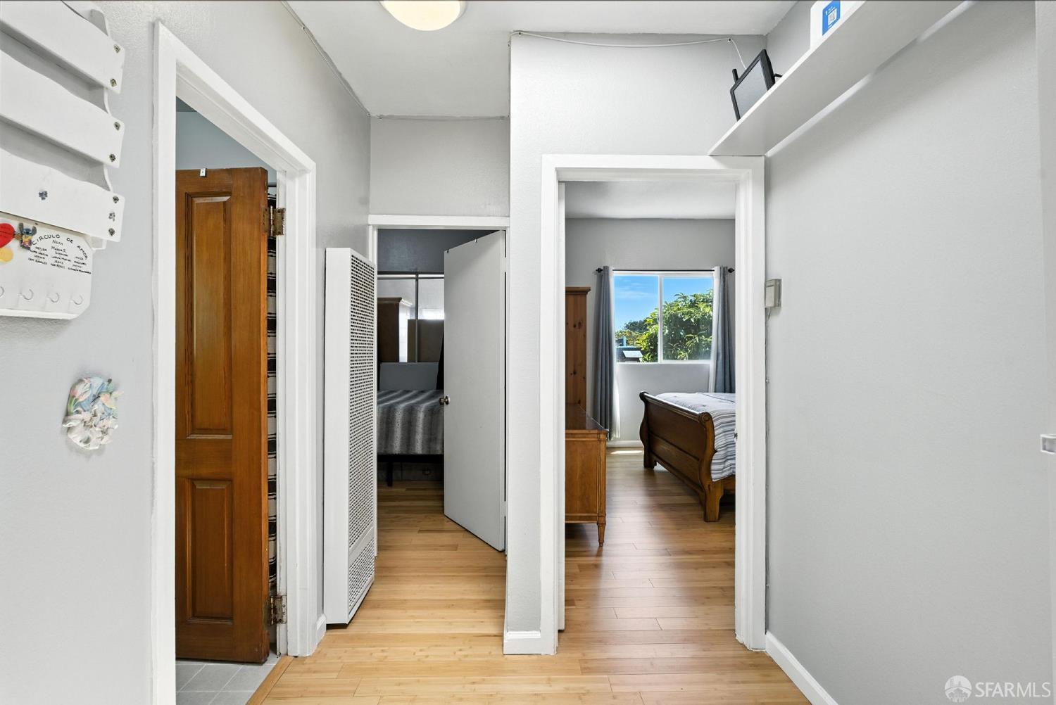 Detail Gallery Image 13 of 39 For 715 Naples St, San Francisco,  CA 94112 - 3 Beds | 1 Baths