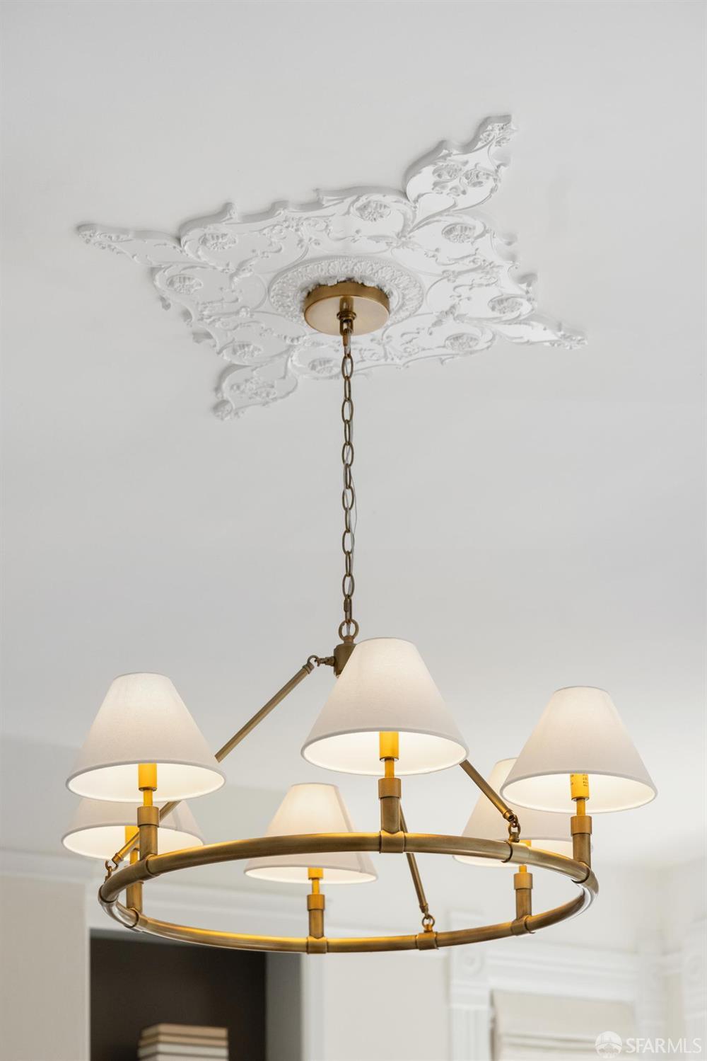 Detail Gallery Image 11 of 56 For 2531 Gough St, San Francisco,  CA 94123 - 3 Beds | 2 Baths