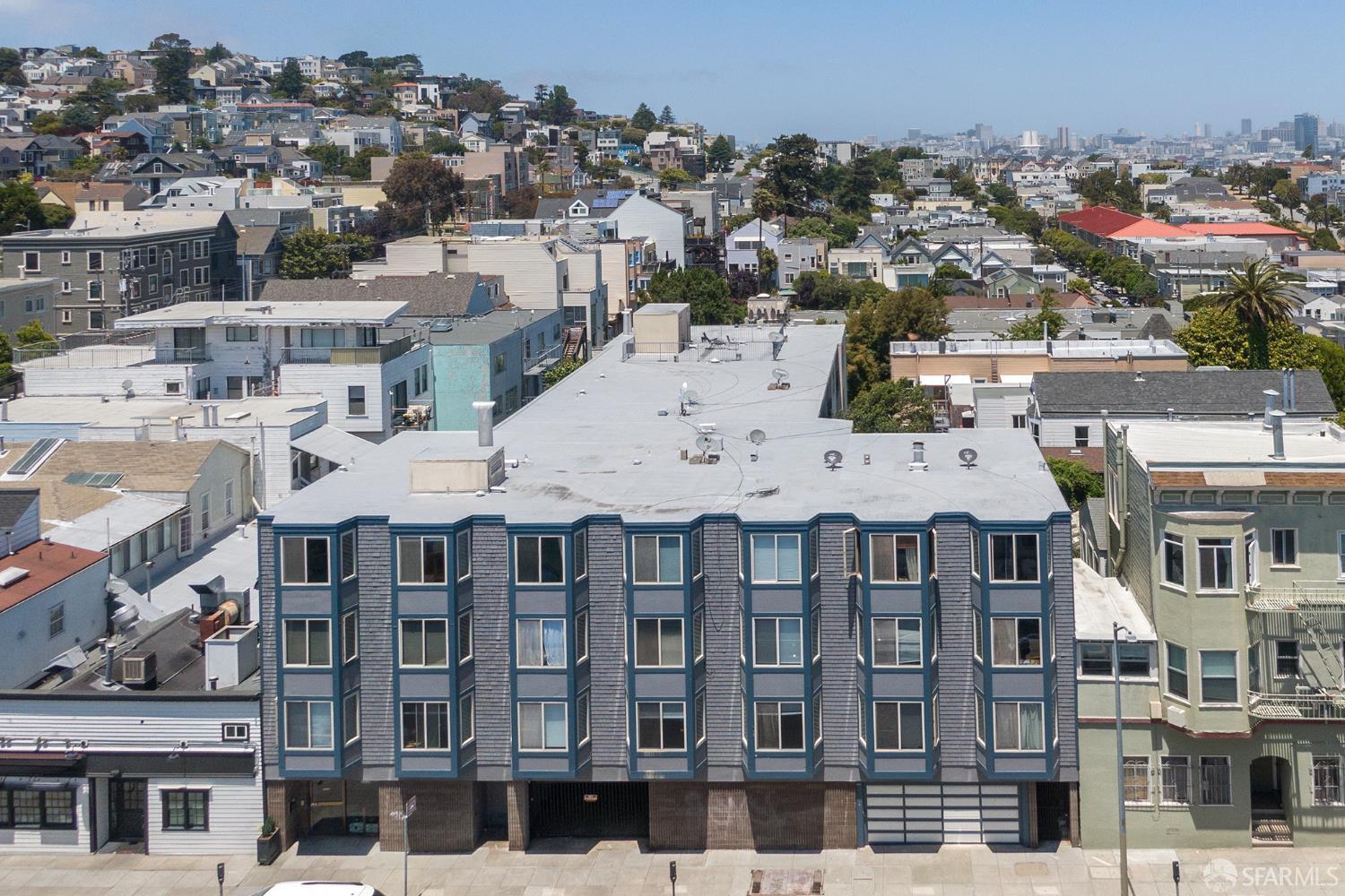 Detail Gallery Image 2 of 41 For 3770 24th St, San Francisco,  CA 94114 - – Beds | – Baths